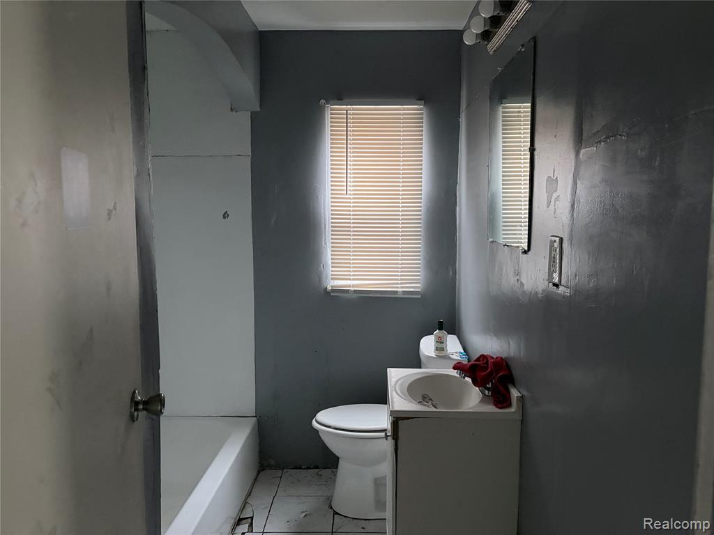 12019 Sanford Street, Detroit, MI 48205 — Photo 8