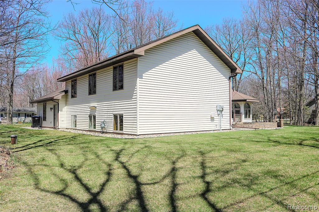 2821 3rd Avenue W, Gladstone, MI 49837 — Photo 8