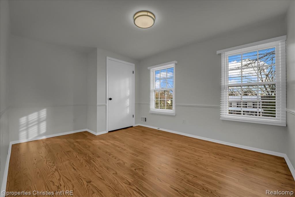 4970 Hardwoods Drive, West Bloomfield, MI 48323 — Photo 22
