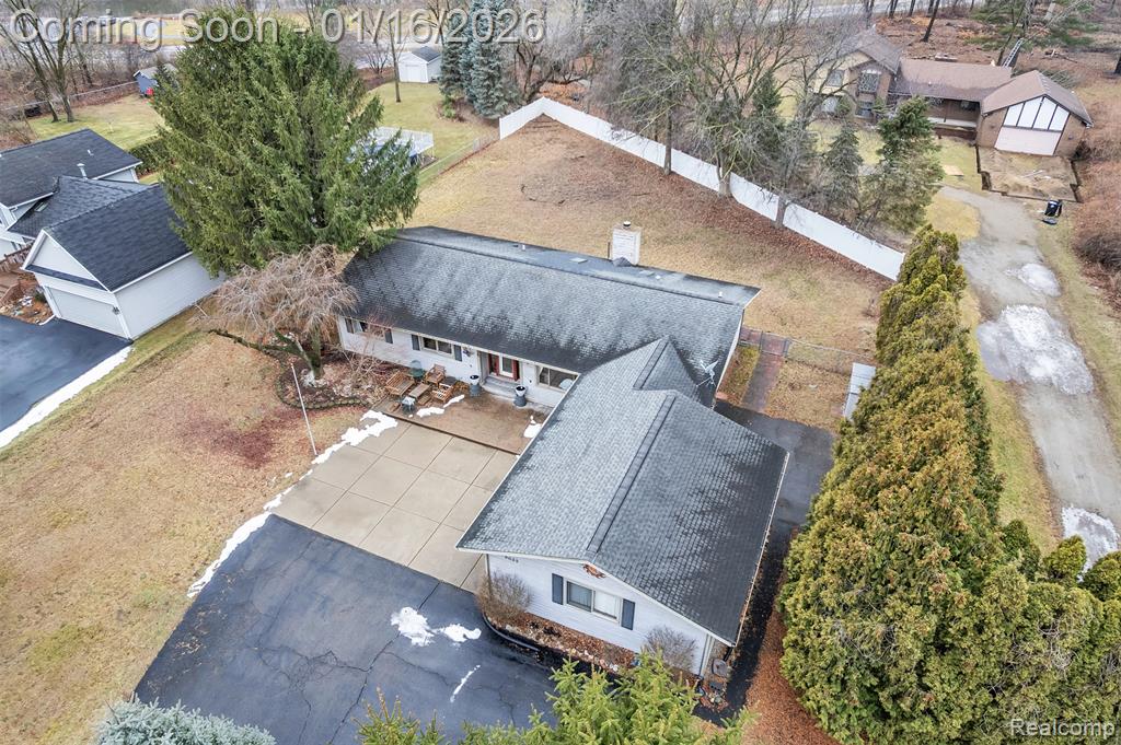 9035 Farmington Road, Livonia, MI 48150 — Photo 69