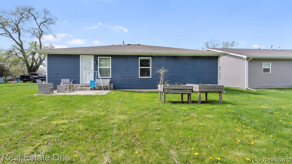 15586 Pine Street, Monroe, MI 48161 — Photo 24