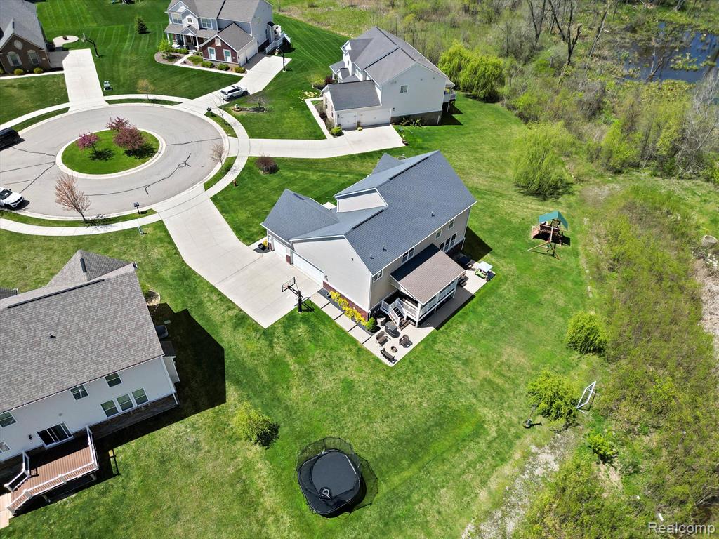 889 APPLETON, Oakland, MI — Photo 20