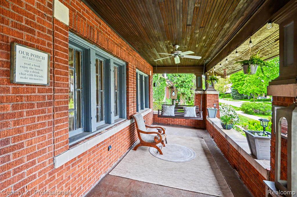 33 Moss Street, Highland Park, MI 48203 — Photo 8