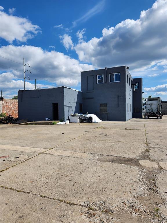 13507 Auburn Street, Detroit, MI 48223 — Photo 26