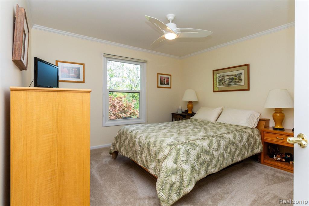 47322 SUNNYBROOK Lane, Novi, MI — Photo 27
