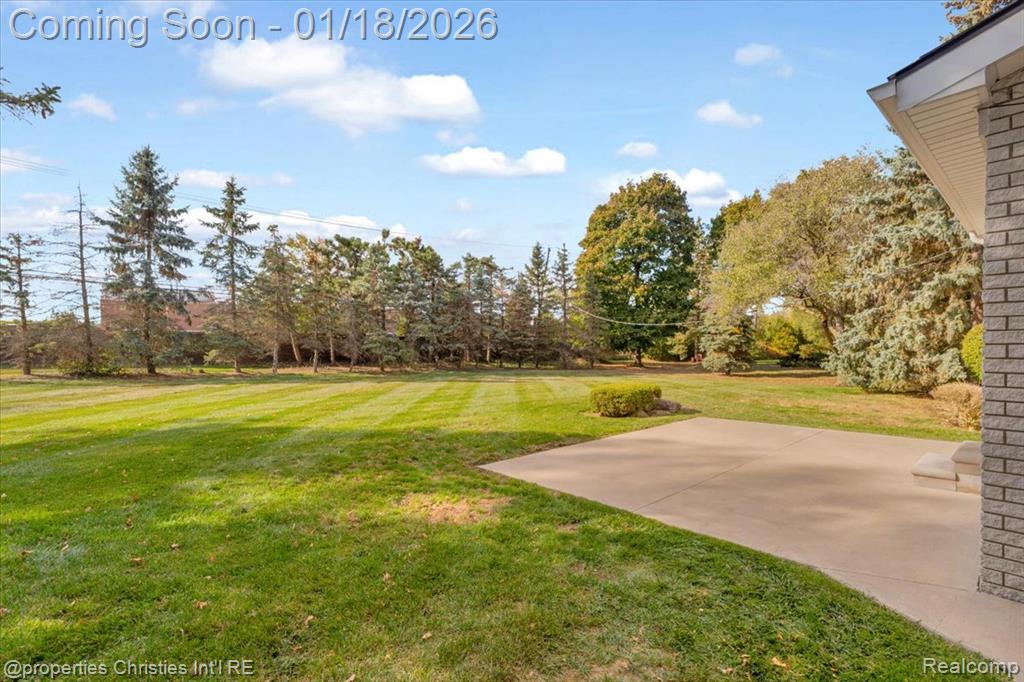 6260 Nicholas Drive, West Bloomfield, MI — Photo 36