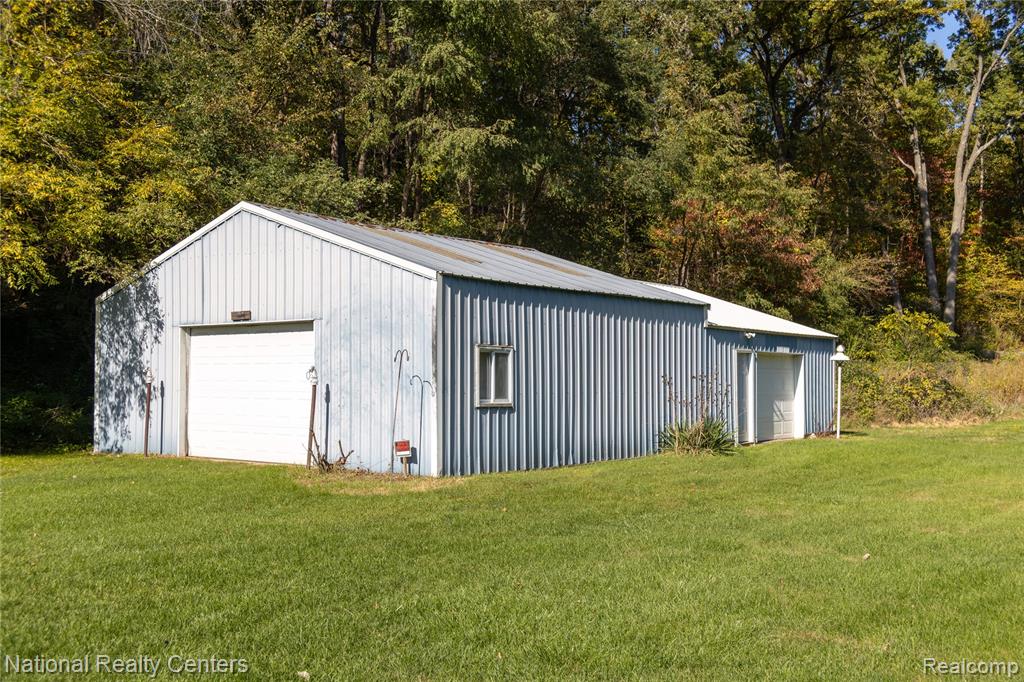 21106 Spears Road, Pinckney, MI 48169 — Photo 4