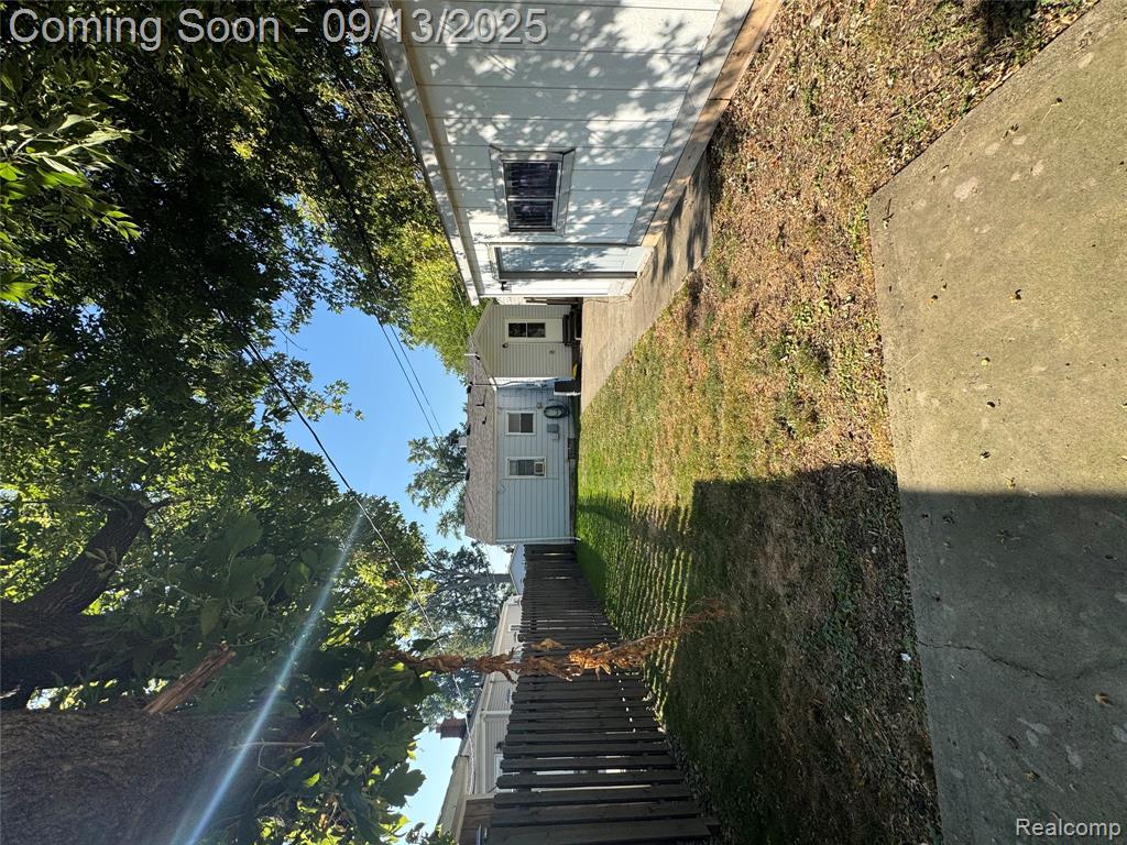 79 E Hudson Avenue, Madison Heights, MI 48071 — Photo 15