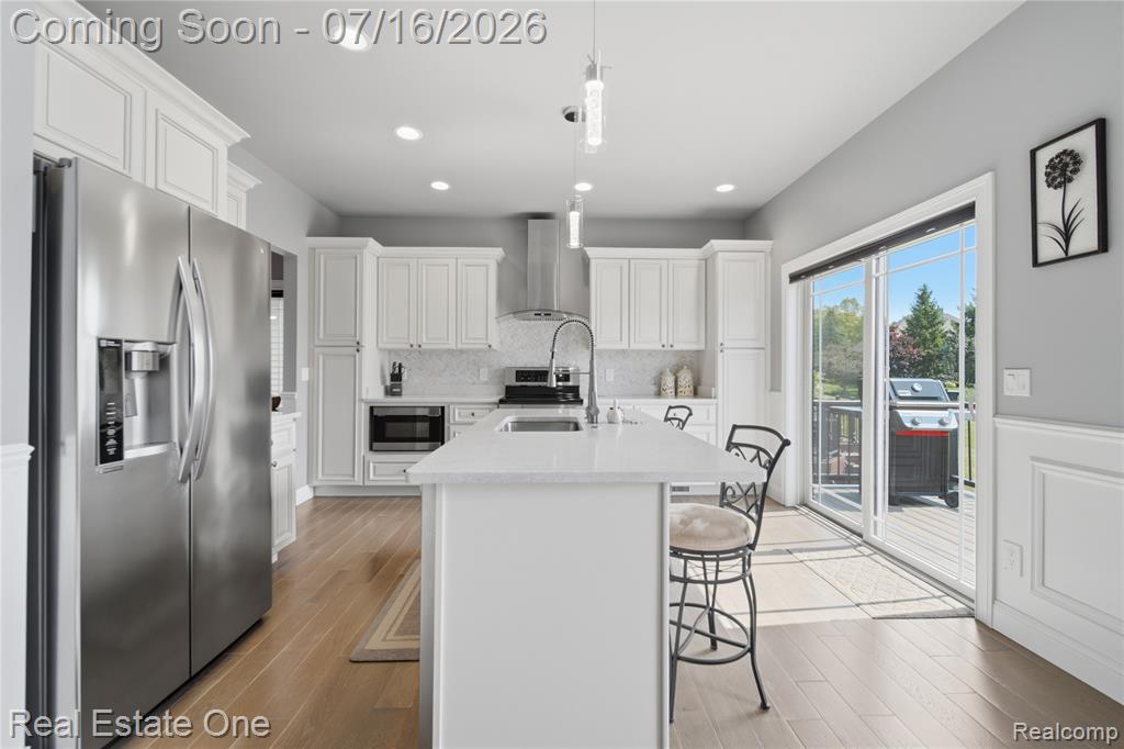 10641 Lone Oak Circle, Grand Blanc, MI 48439 — Photo 13