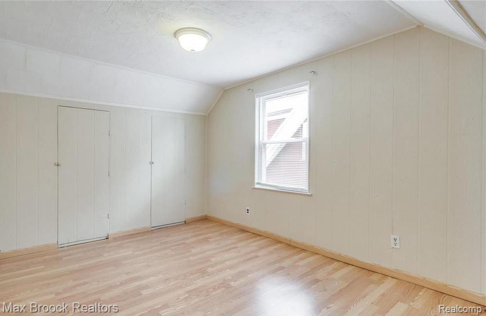65 Maplefield Road, Pleasant Ridge, MI — Photo 18