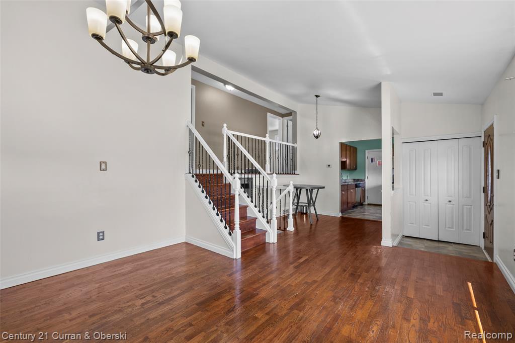 692 Easley Drive, Westland, MI 48186 — Photo 7