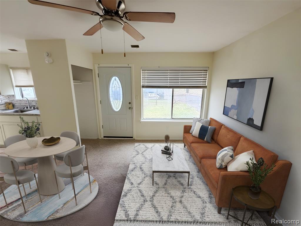 41 E Sheffield Avenue, Pontiac, MI 48340 — Photo 8