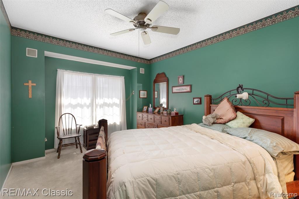 41769 Webster Court, Novi, MI 48377 — Photo 14
