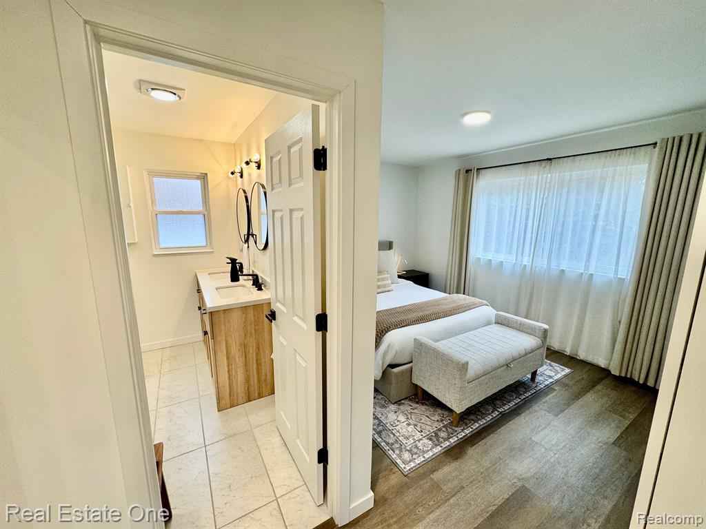 571 ANDRESEN Court, Hazel Park, MI 48030 — Photo 21