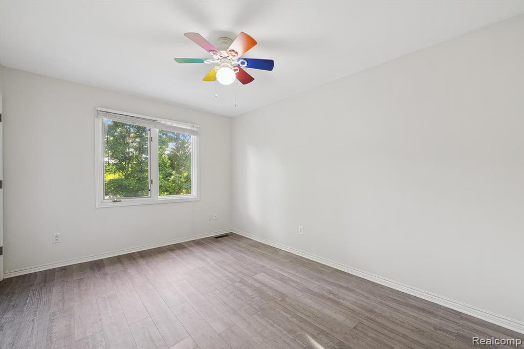 55712 LANCEWOOD Drive, Shelby Twp, MI 48316 — Photo 31
