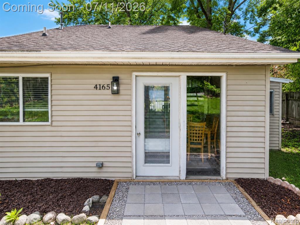 4165 Highcrest Drive, Brighton, MI 48116 — Photo 9