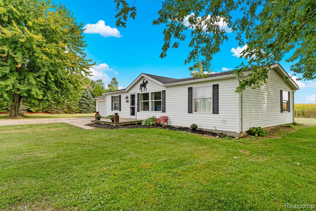 5087 W Sanilac Road, Snover, MI 48472 — Photo 5