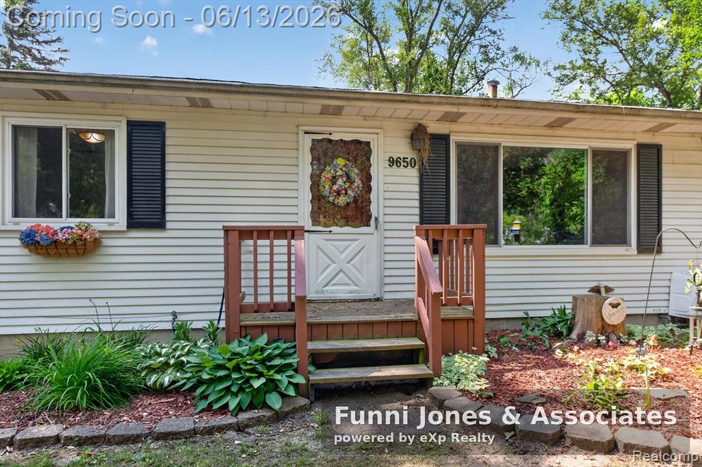 9650 Woodland Court, Ypsilanti, MI 48197