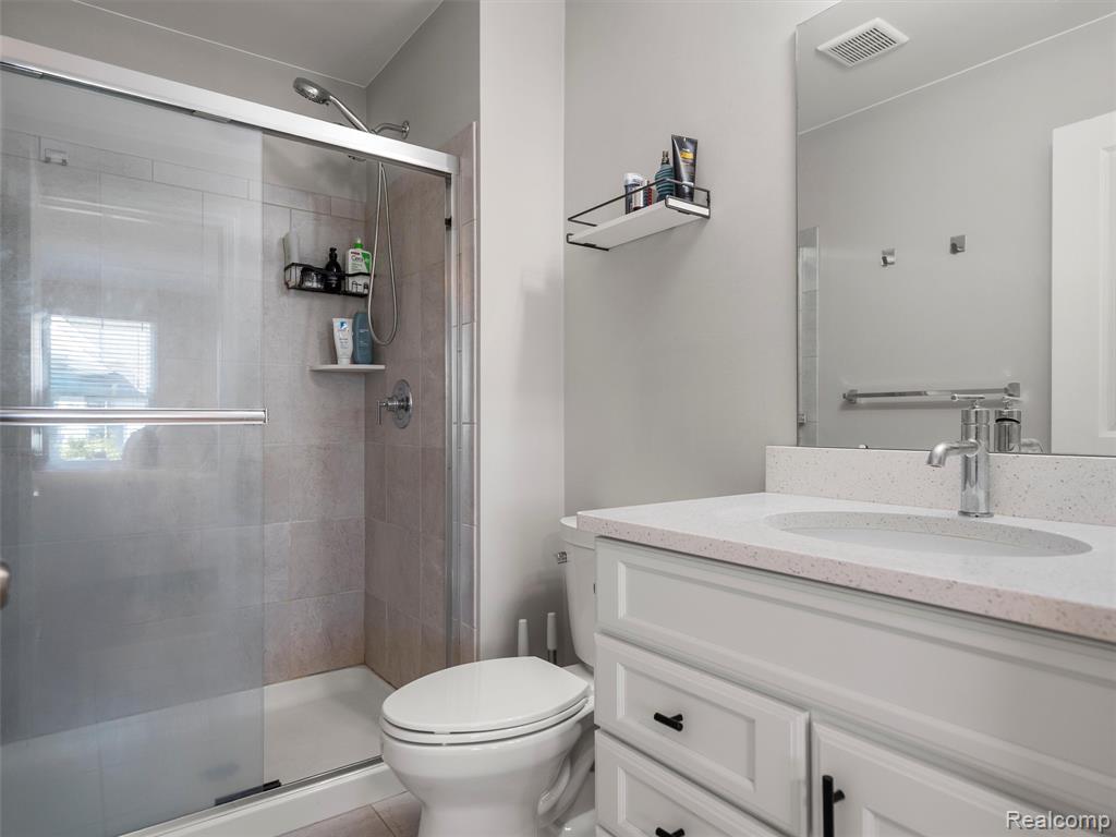 4929 Treeside Lane, Troy, MI 48098 — Photo 15