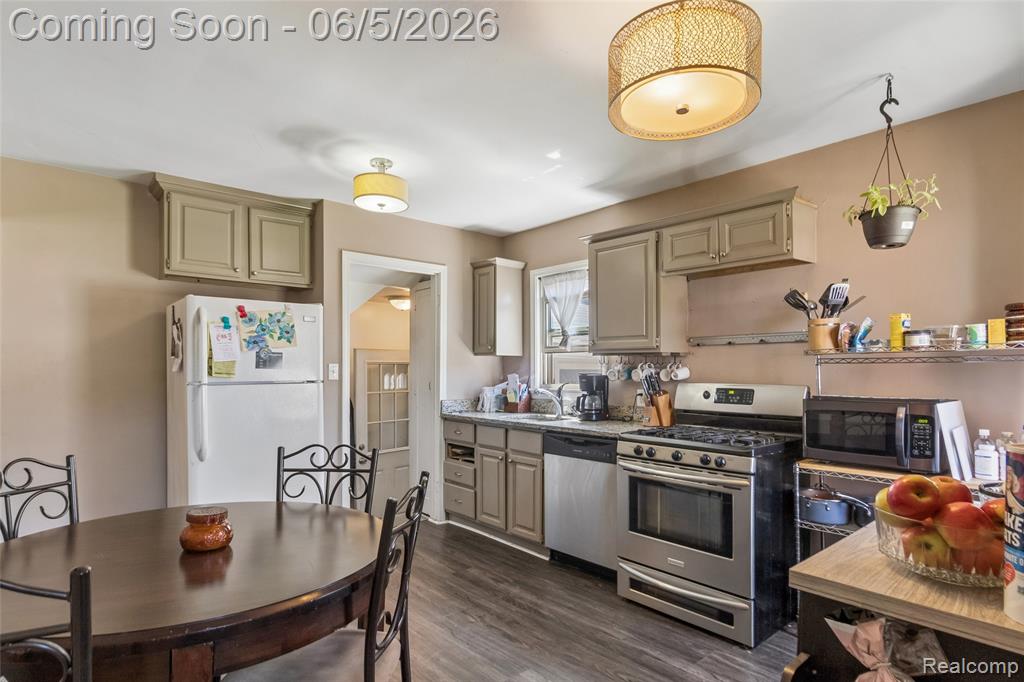 679 Moran Avenue, Lincoln Park, MI 48146 — Photo 5
