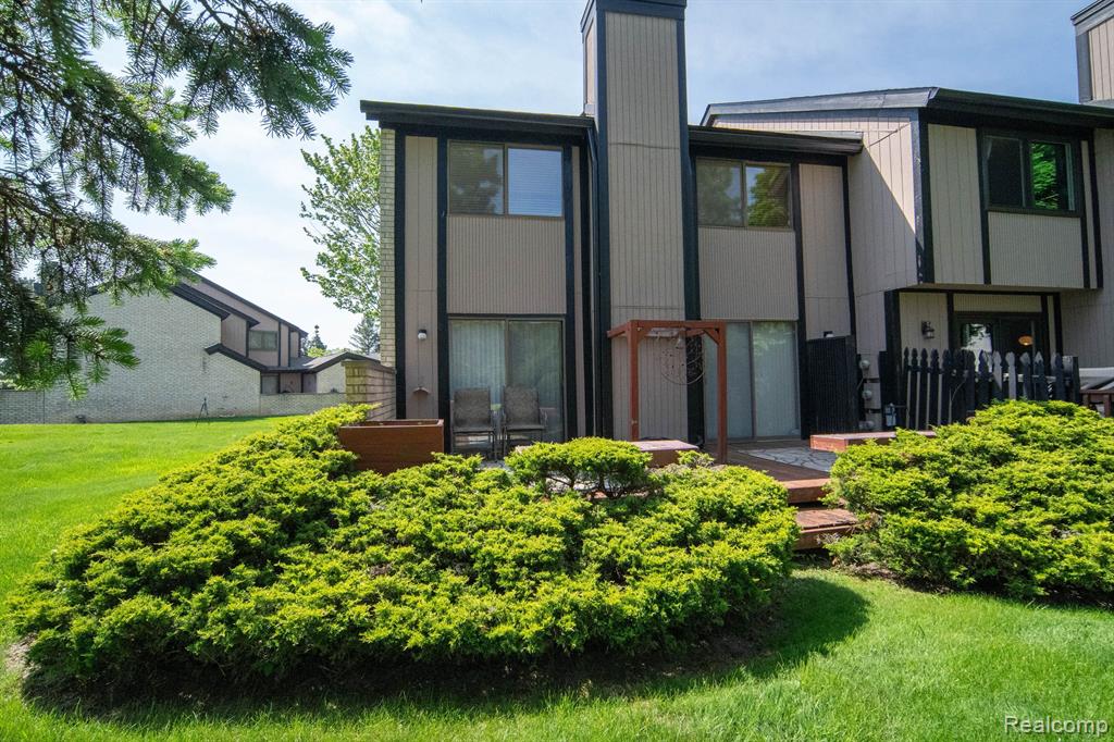 5160 ROCK Run, West Bloomfield, MI — Photo 3
