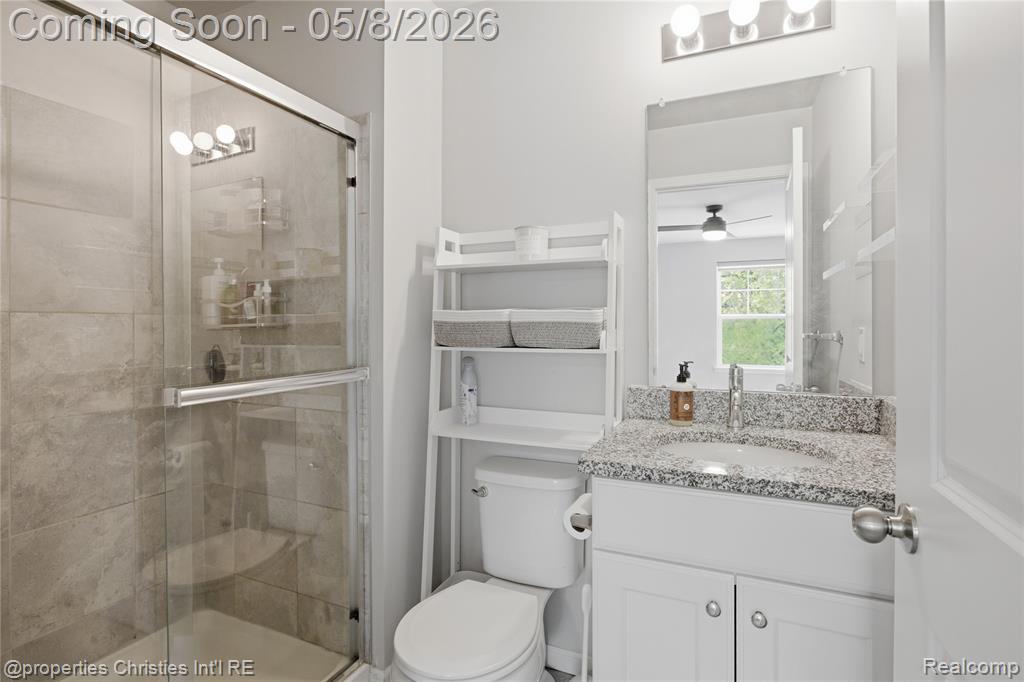 402 Jeff Keeton Drive, Hazel Park, MI 48030 — Photo 17
