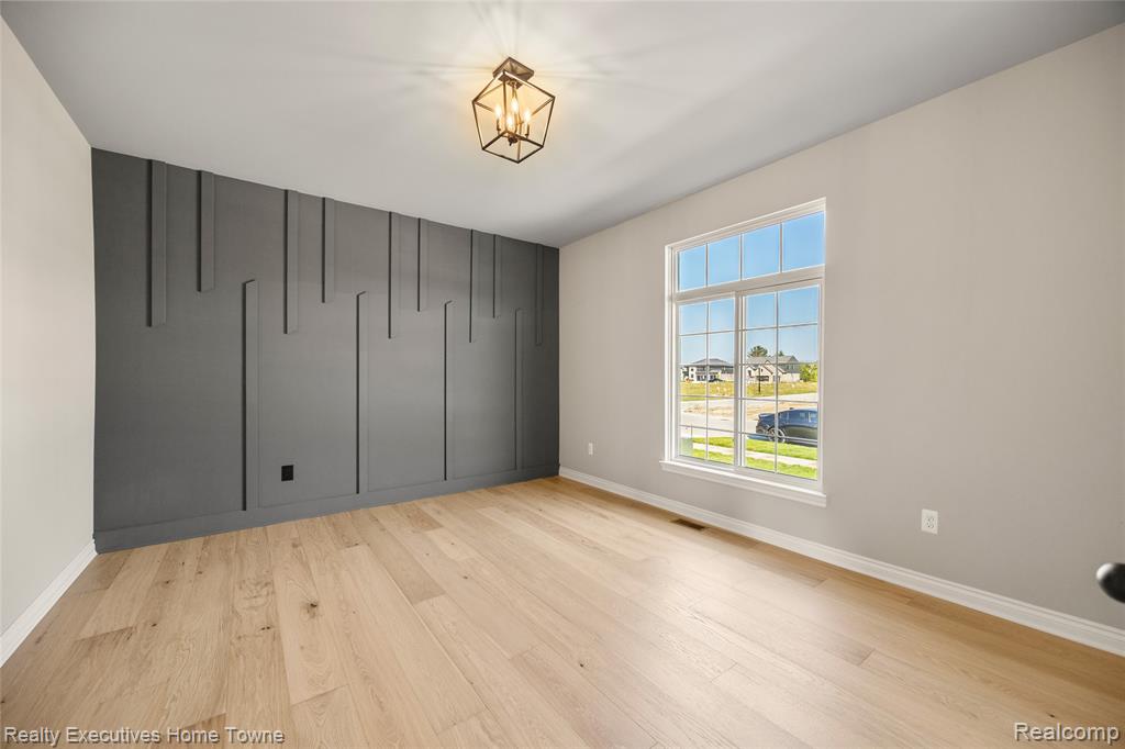 35962 Cascade Drive, New Baltimore, MI 48047 — Photo 15