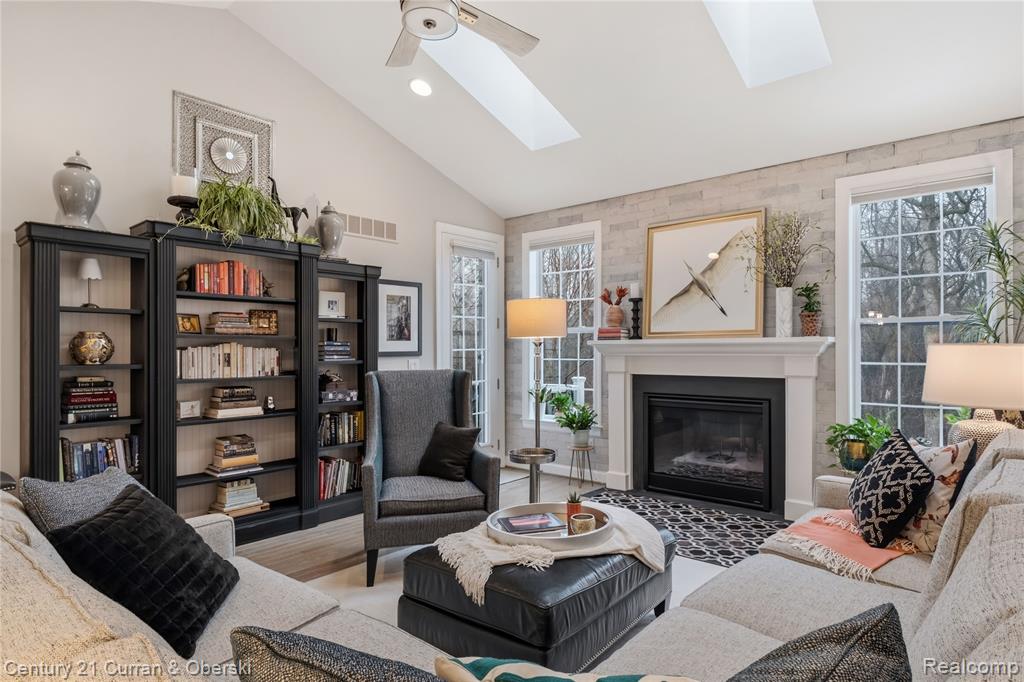 42908 Cardinal Way, Novi, MI — Photo 16