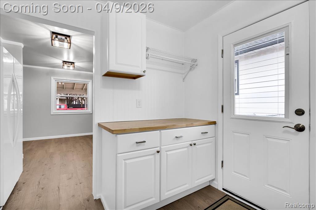 23109 Harding Avenue, Hazel Park, MI 48030 — Photo 10