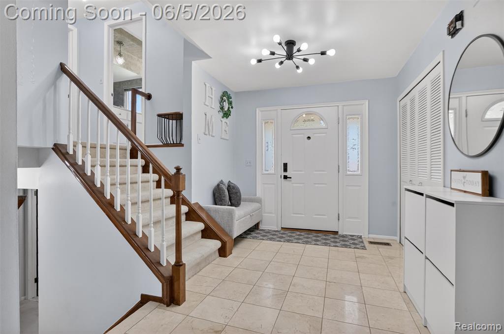 87 Duncan Drive, Troy, MI 48098 — Photo 3