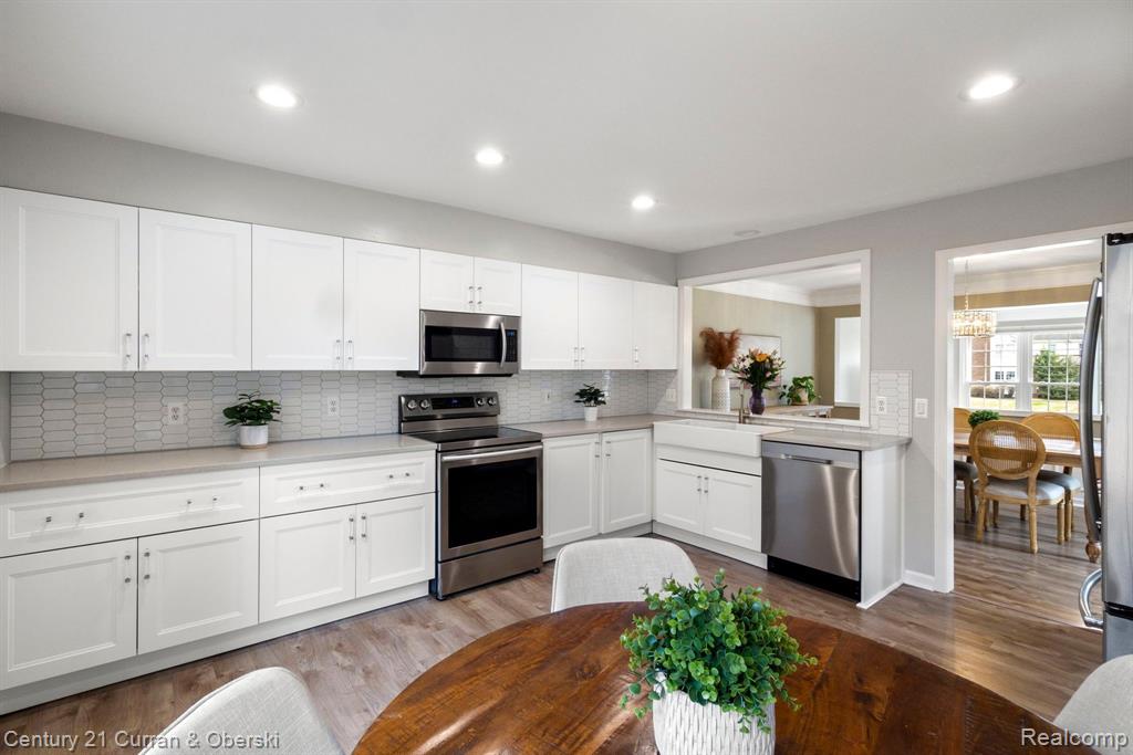 39793 EAGLE TRACE Drive, Northville, MI 48168 — Photo 17