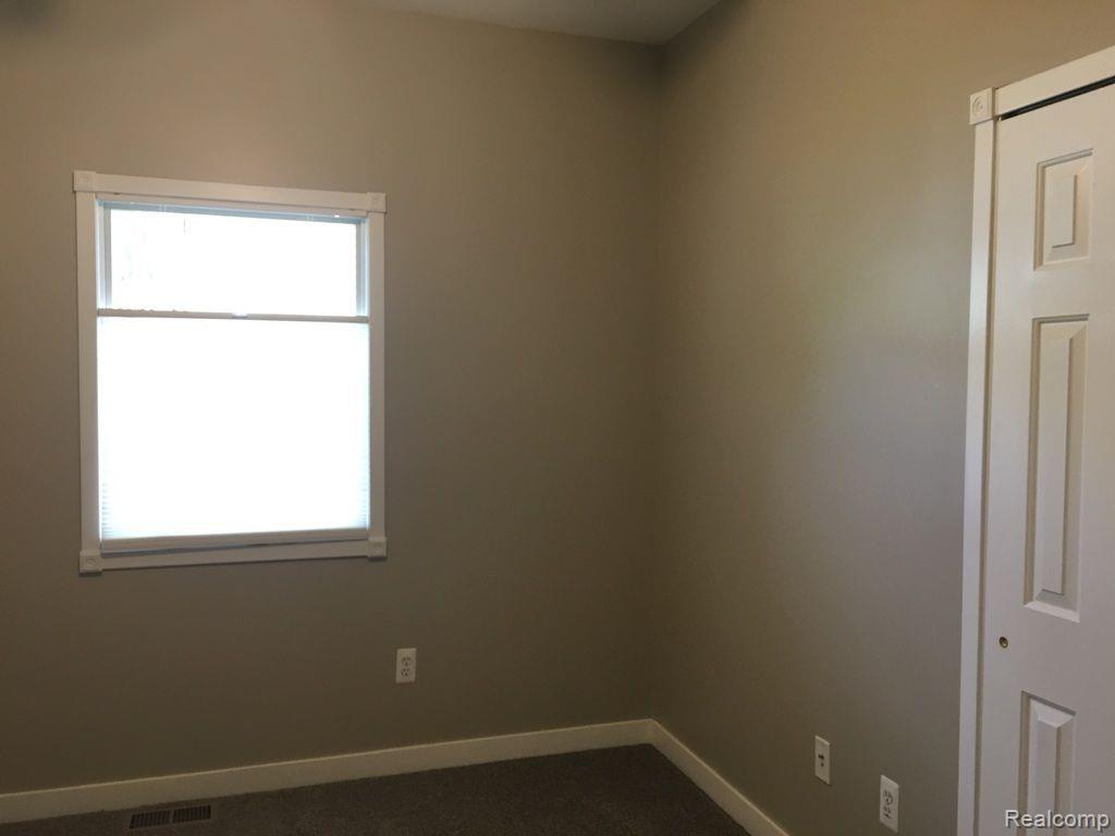 5601 MABLEY HILL Road, Fenton, MI 48430 — Photo 11