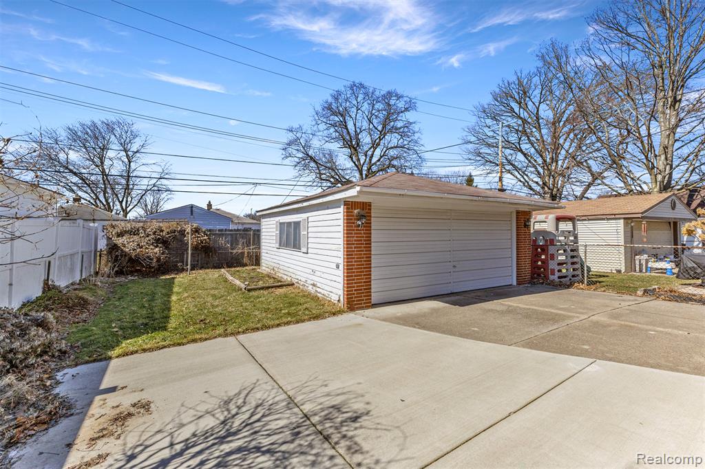 4142 Gertrude Street, Dearborn Heights, MI 48125 — Photo 40