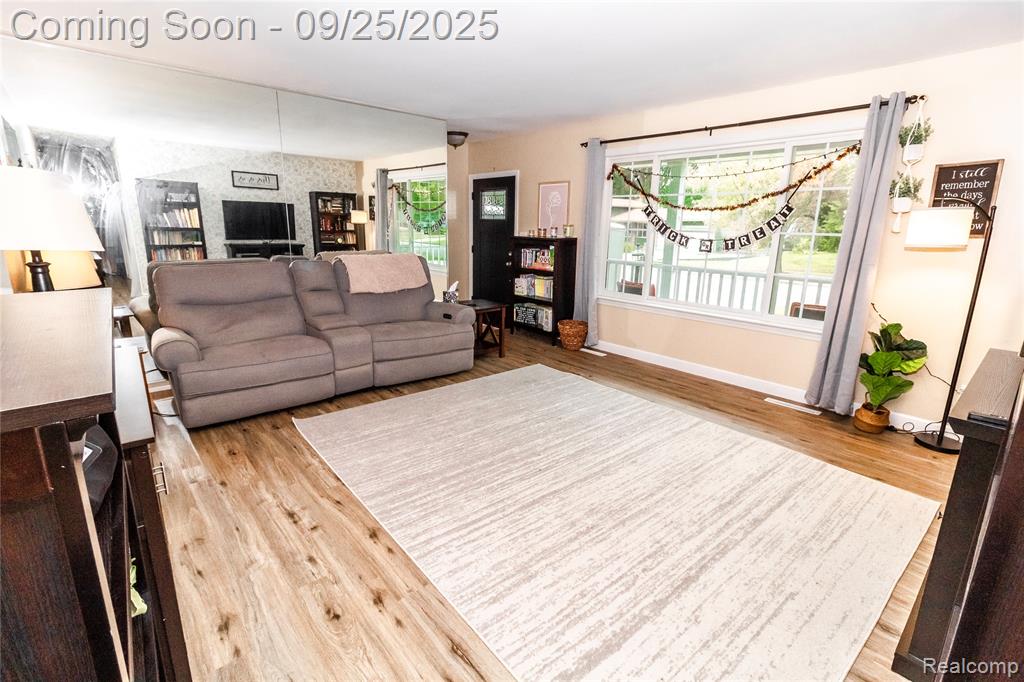 926 Meadow Drive, Davison, MI 48423 — Photo 18