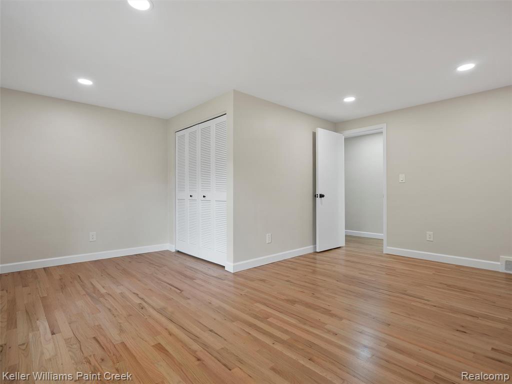 5925 Oakland Valley Drive, Rochester, MI 48306 — Photo 30