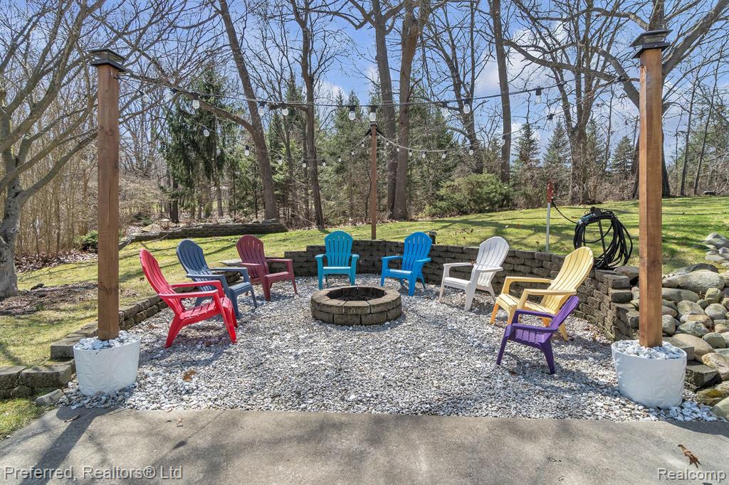 9514 CORNELL Avenue, Clarkston, MI 48348 — Photo 43