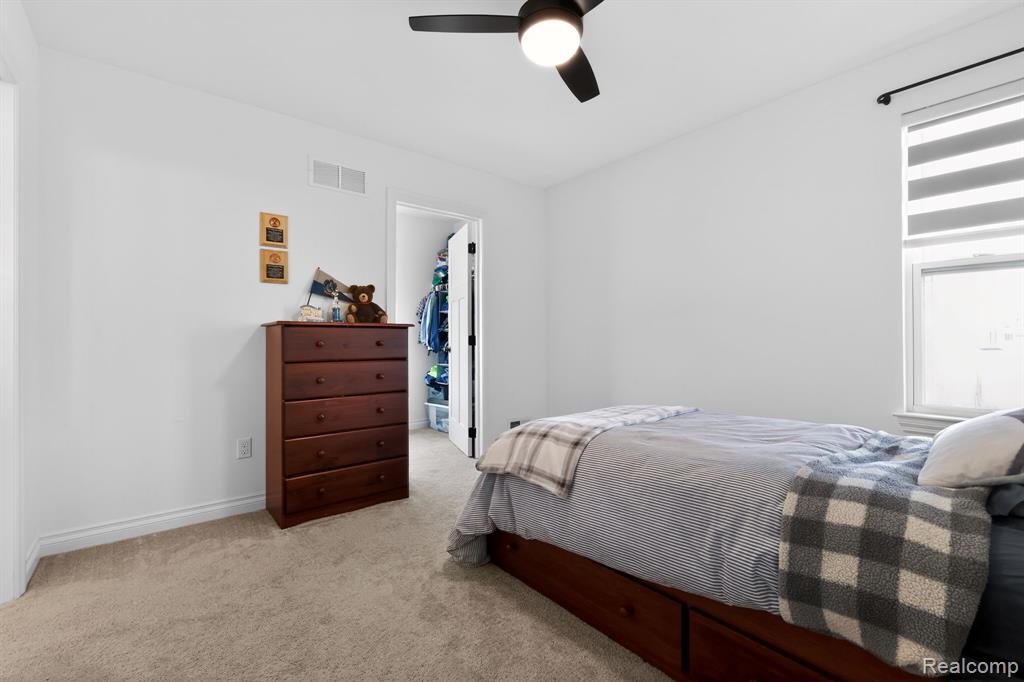26512 International Drive, South Lyon, MI 48178 — Photo 34