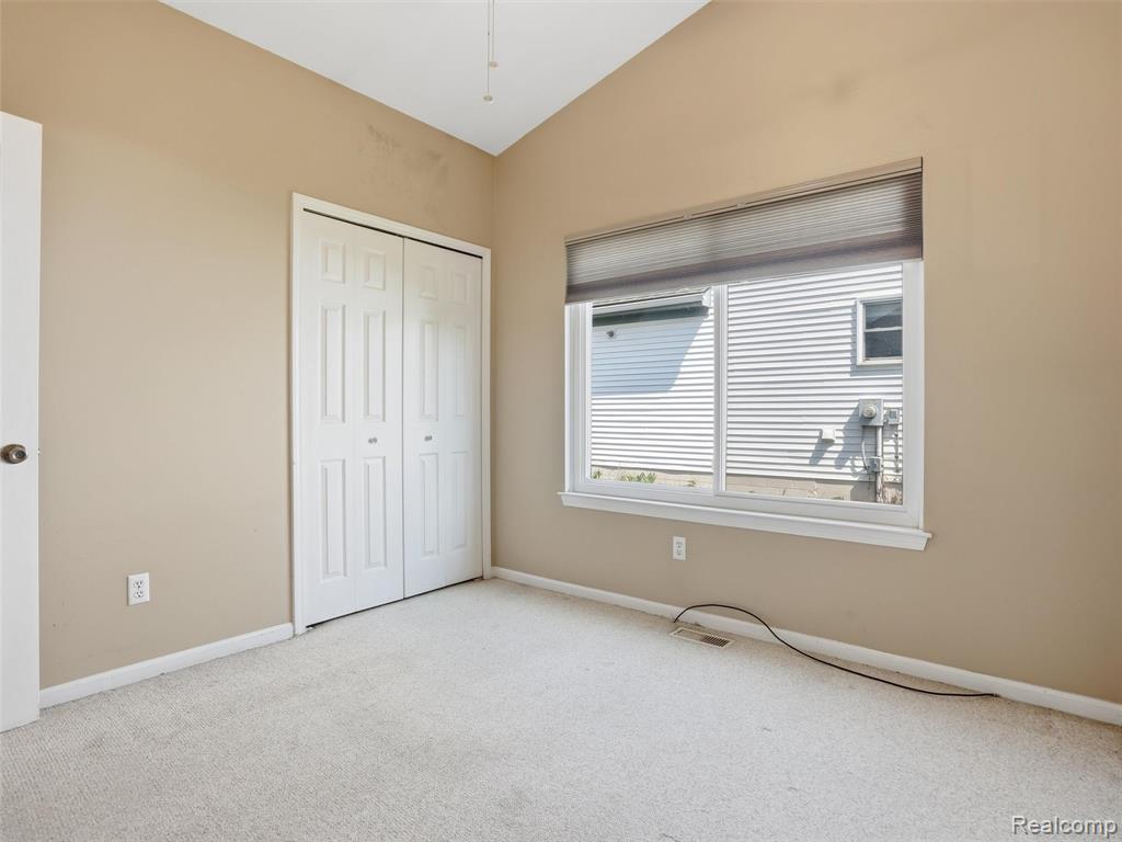 5837 Northridge Circle, Waterford, MI 48327 — Photo 29