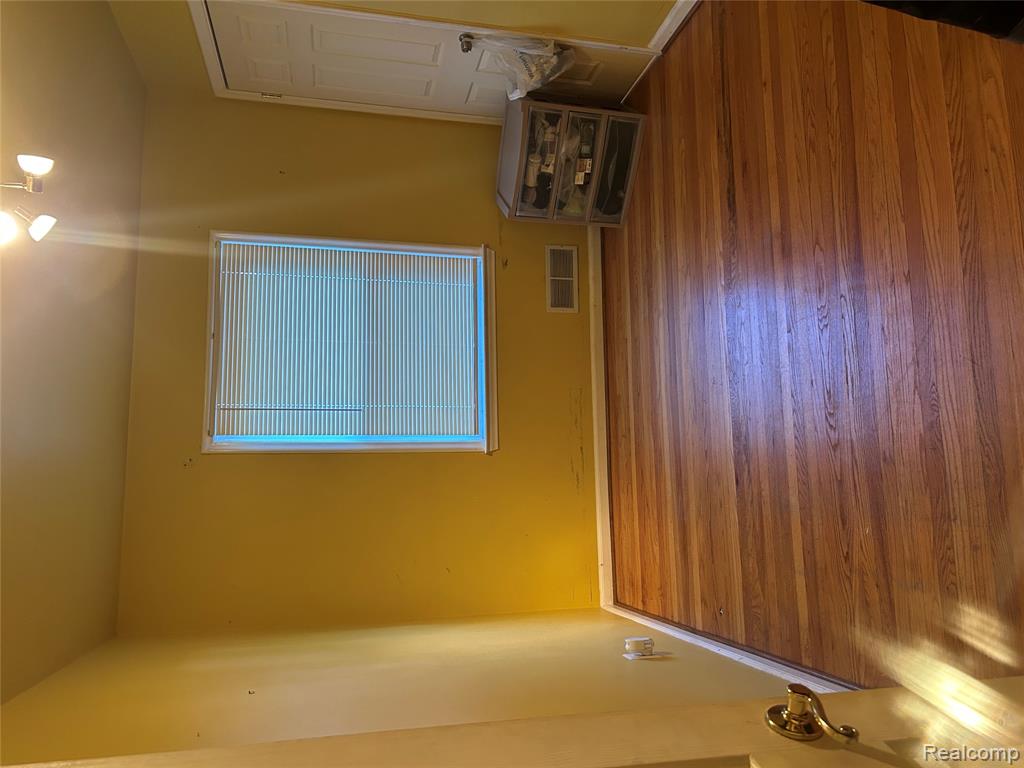 784 Patterson Court, Inkster, MI 48141 — Photo 6