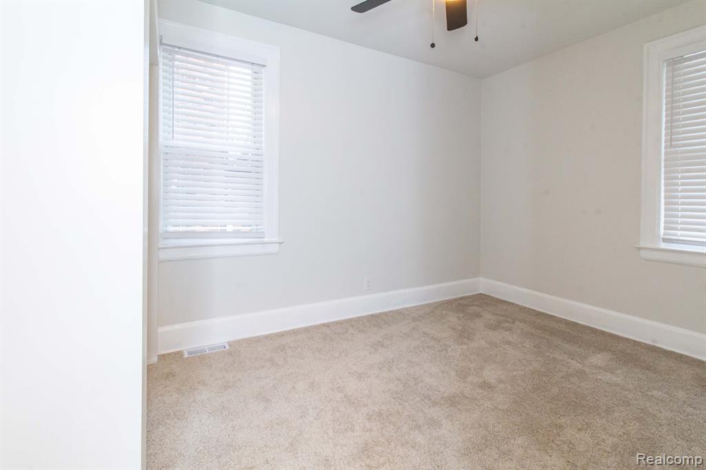 5269 AUDUBON Road, Detroit, MI 48224 — Photo 12