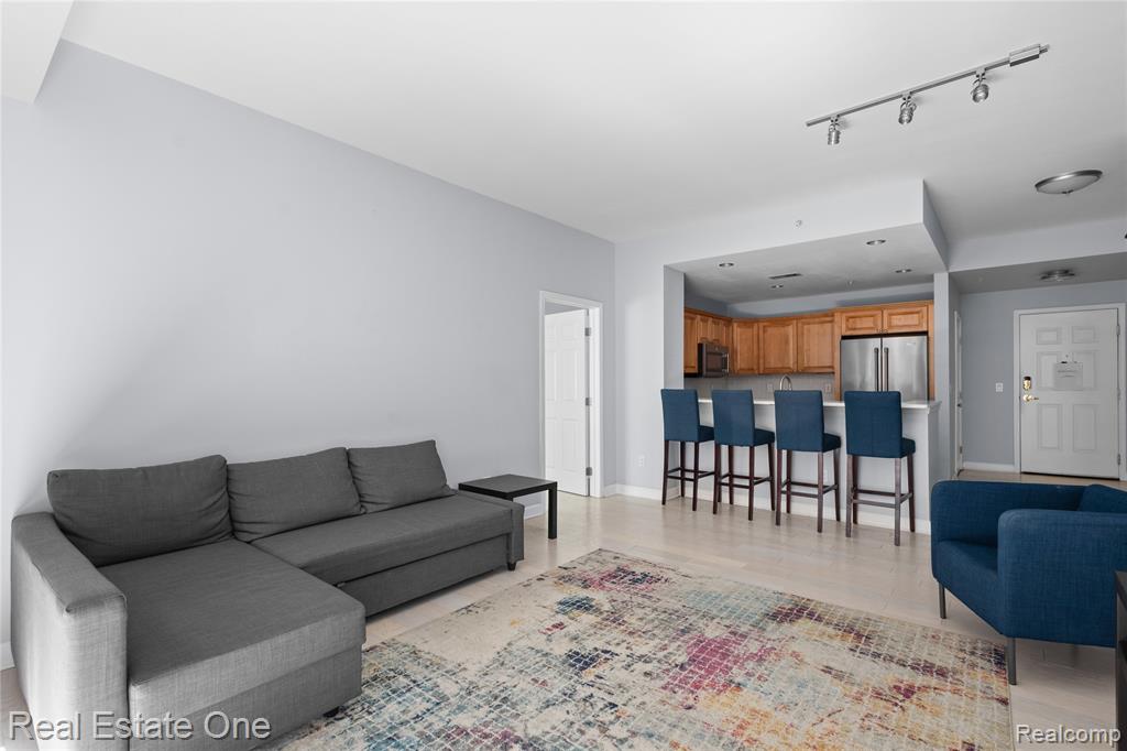 220 MAC Avenue, 313, East Lansing, MI 48823 — Photo 10