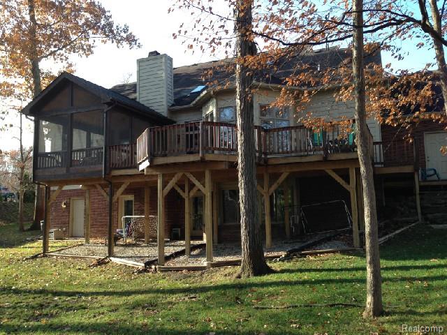13757 Bridgewater Court, South Lyon, MI 48178 — Photo 5