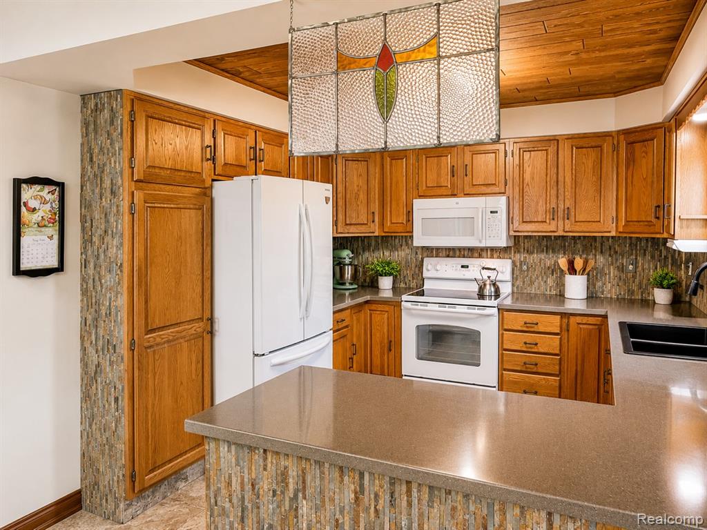 3752 Hiawatha Trail, National City, MI 48748 — Photo 15