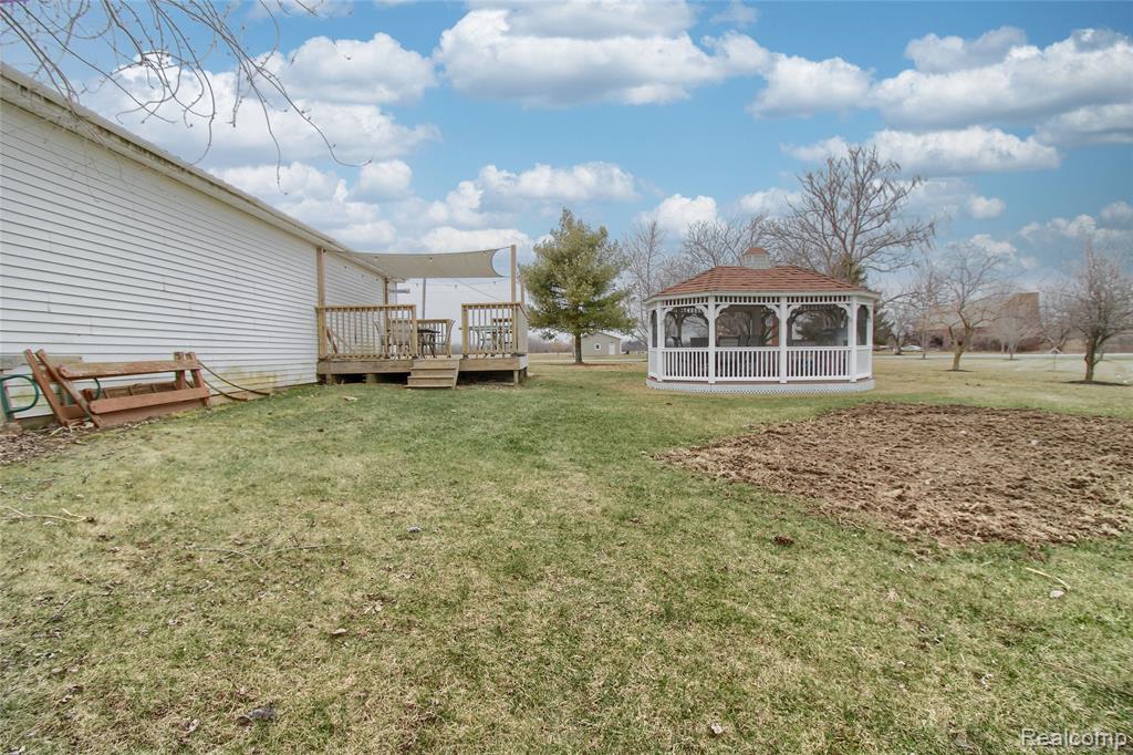 13974 Carleton West Road, Carleton, MI 48117 — Photo 27