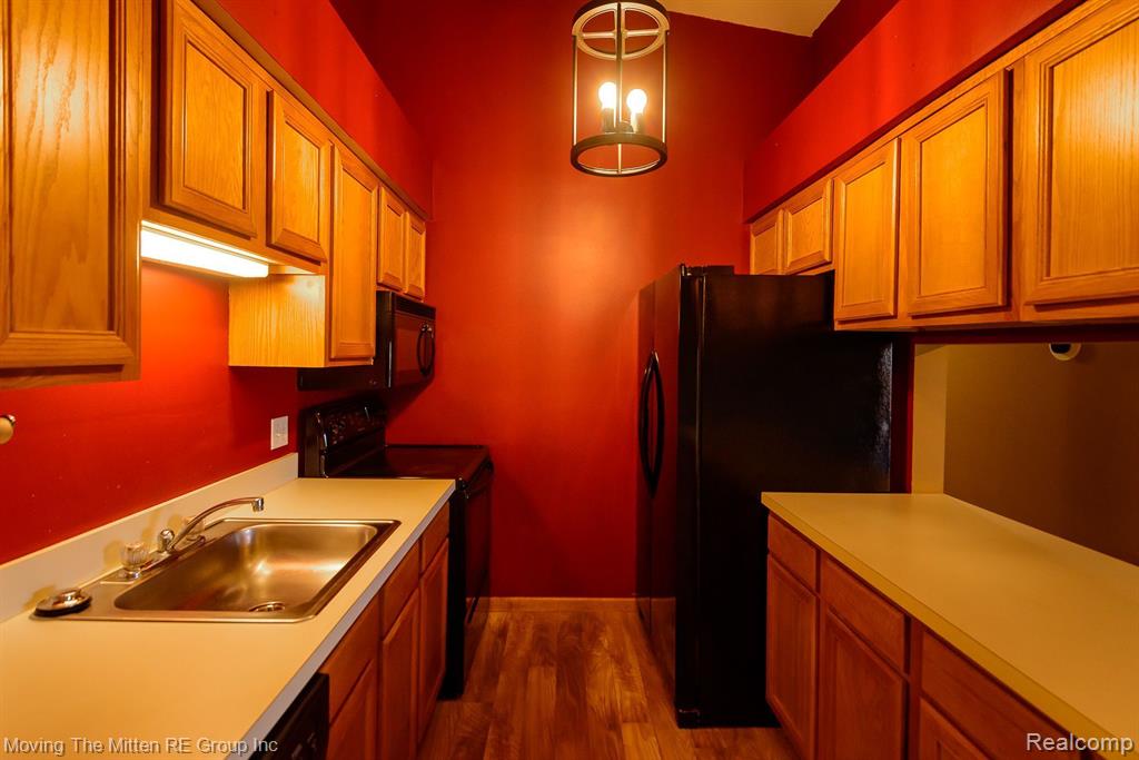 45725 PRAIRIEGRASS Court, 6, Van Buren, MI 48111 — Photo 12