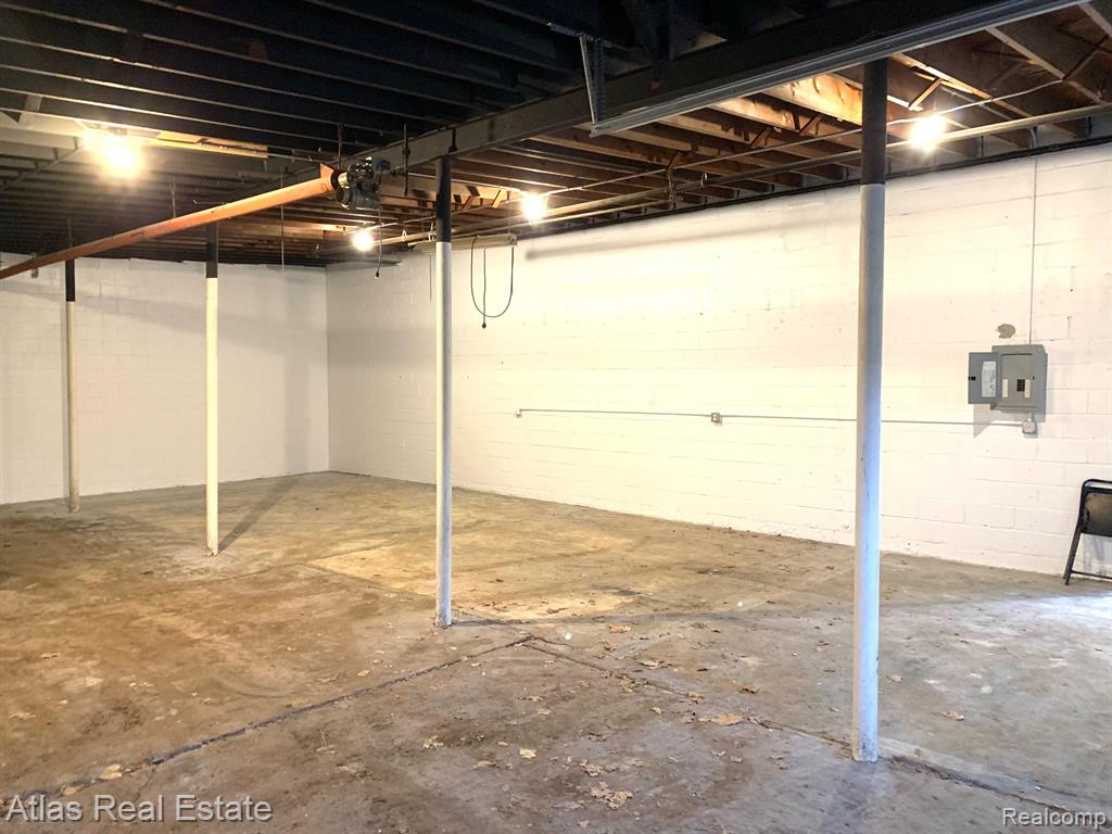 8267 S State Rd. Suite A, Goodrich Vlg, MI — Photo 12