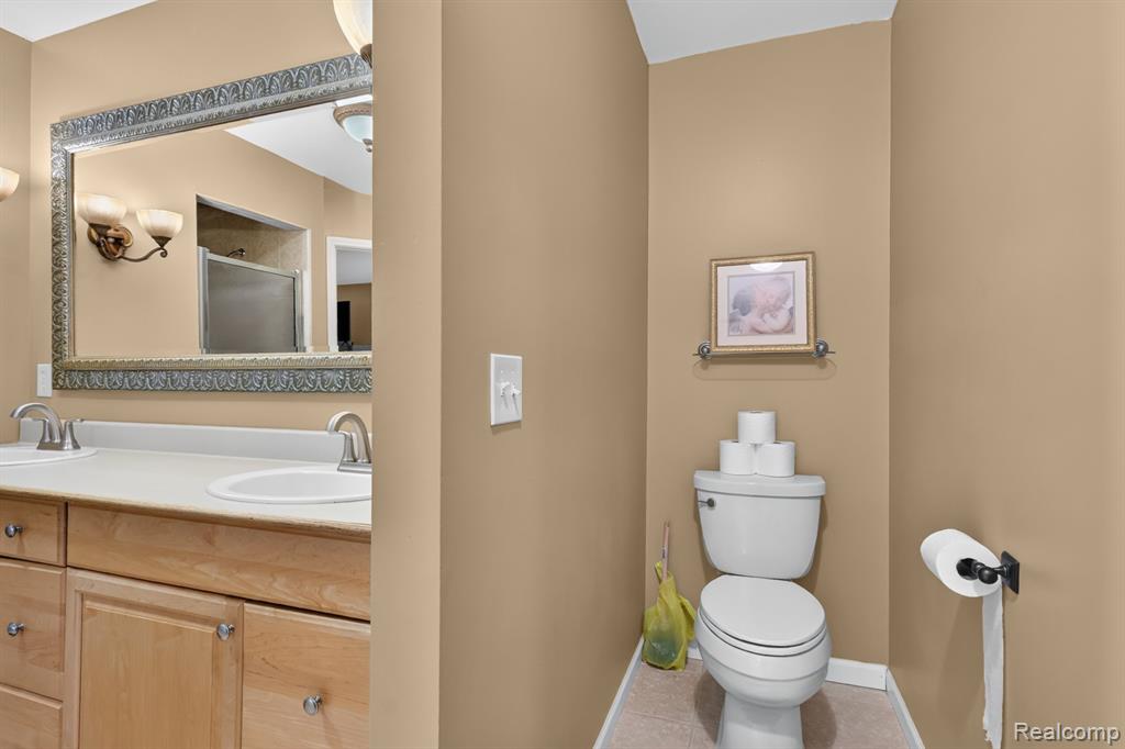 7943 Debora Drive, Brighton, MI 48114 — Photo 41