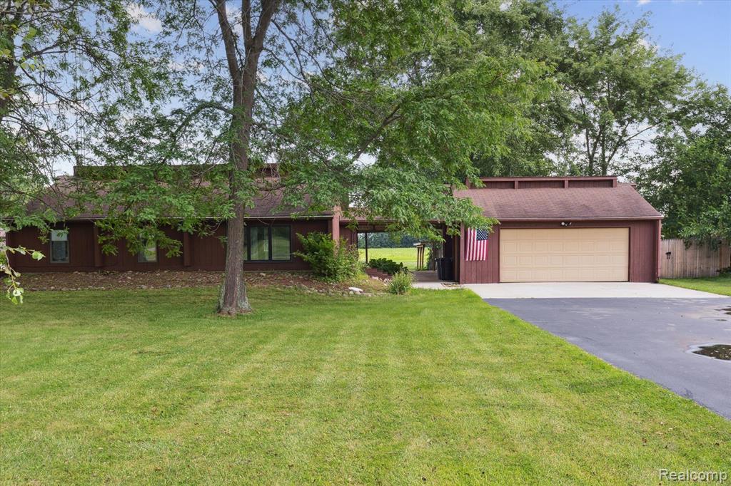 6146 Duffield Road, Flushing, MI 48433 — front exterior