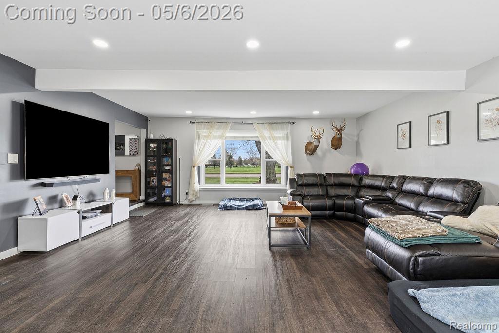 2049 E Hill Road, Grand Blanc, MI 48439 — Photo 11
