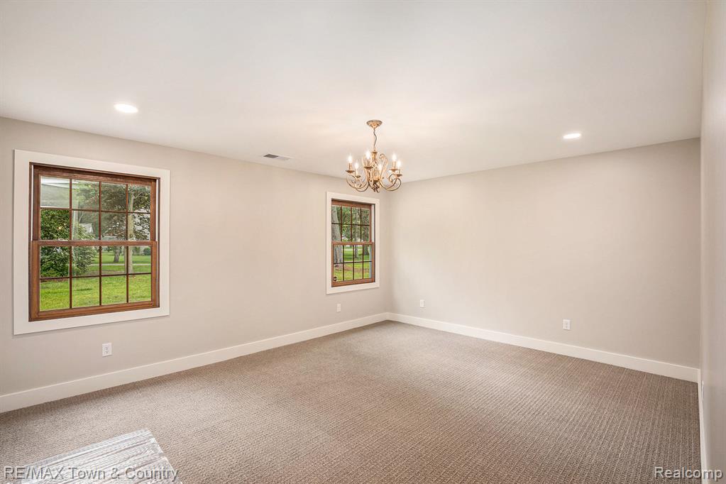 6400 N SEYMOUR Road, Flushing, MI 48433 — Photo 20
